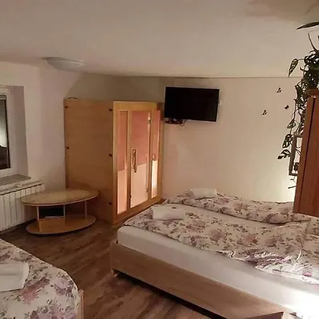 Apartma Na Ravnicah Apartmán Cerkno