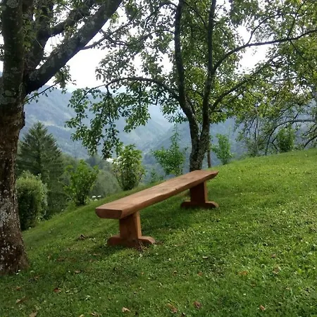 Apartma Na Ravnicah Cerkno