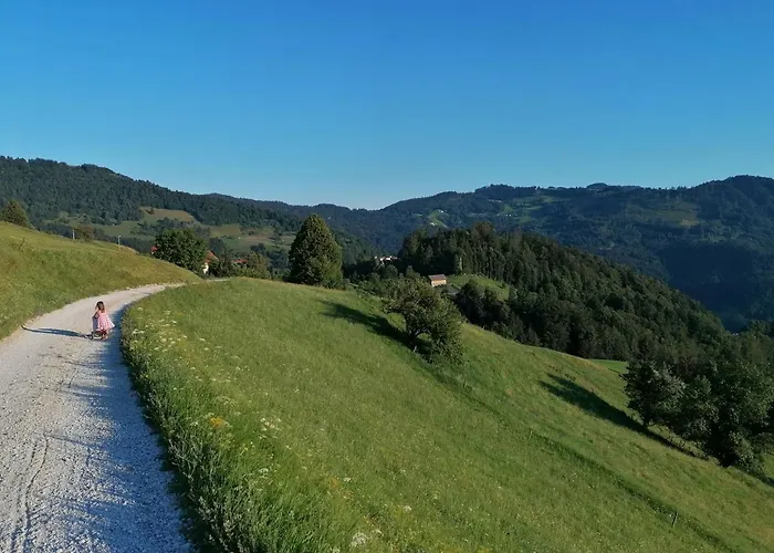 Apartma Na Ravnicah *