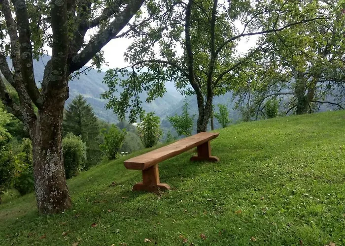 Apartma Na Ravnicah Cerkno